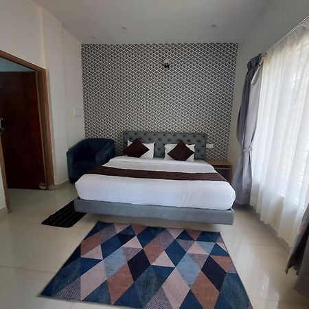 Sapphire Stayss เยลาคีรี ภายนอก รูปภาพ
