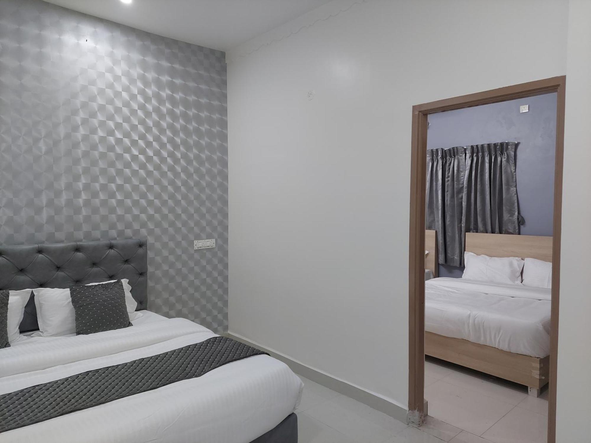 Sapphire Stayss เยลาคีรี ภายนอก รูปภาพ
