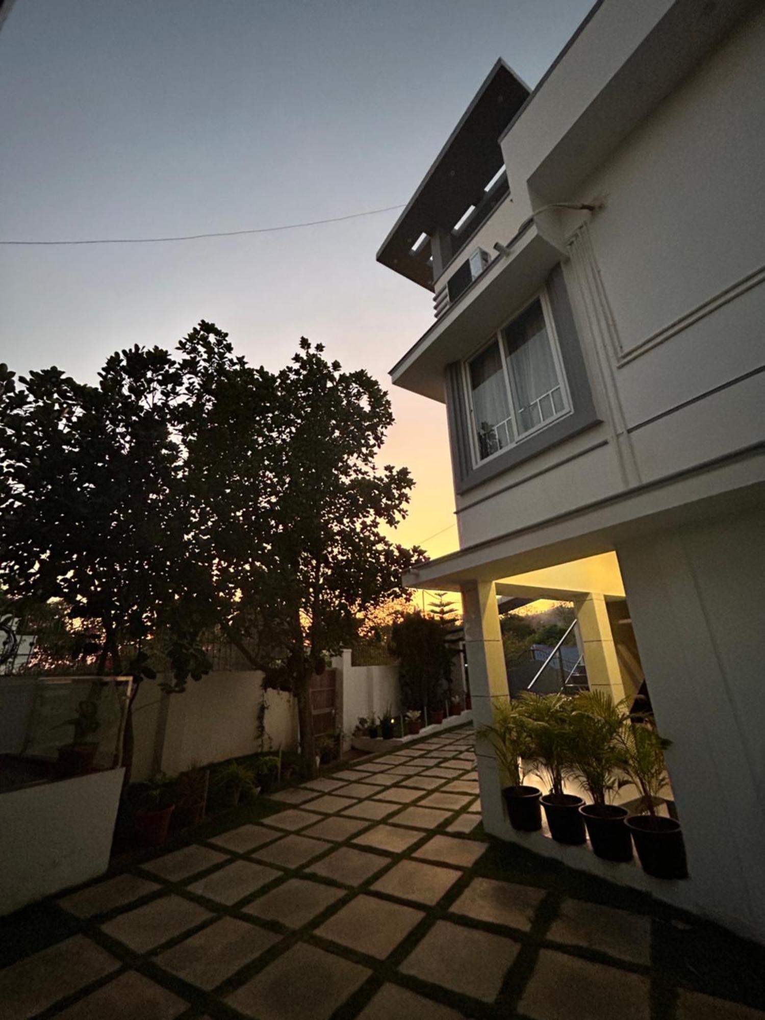 Sapphire Stayss เยลาคีรี ภายนอก รูปภาพ