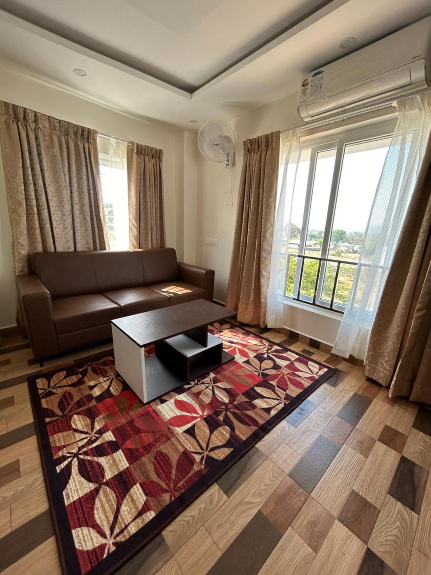 Sapphire Stayss เยลาคีรี ภายนอก รูปภาพ