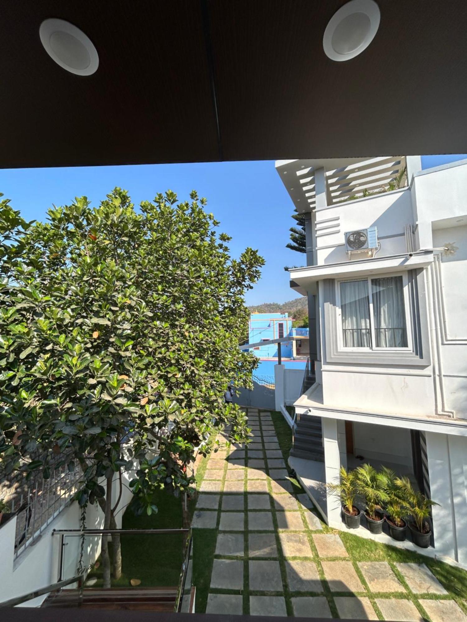 Sapphire Stayss เยลาคีรี ภายนอก รูปภาพ